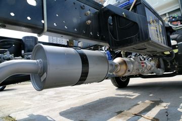 ���� ŷ����3ϵ 118���� 3360��൥���Ῠ����(BJ5049XXY-F6)ͼƬ