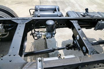 ���� ŷ����3ϵ 118���� 3360��൥���Ῠ����(BJ5049XXY-F6)ͼƬ