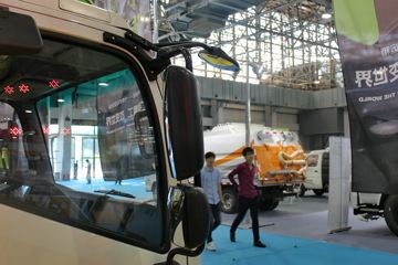 ���� ˧��Q3 116���� 4X2 ������(խ��3360����)ͼƬ