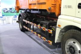 欧曼ETX&nbsp;垃圾运输车外观图片