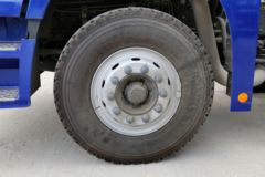 福田 欧曼GTL 6系重卡 310马力 8X4 9.5米载货车底盘(BJ5319CCY-XH)
