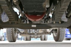 福田 欧曼GTL 6系重卡 310马力 8X4 9.5米载货车底盘(BJ5319CCY-XH)