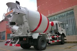 福星卡&nbsp;混凝土搅拌车外观                                                图片