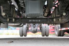 一汽解放 J6L中卡 180马力 4X2 6.8米栏板载货车底盘(CA1160P62K1L3A2E4)