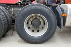 一汽解放 J6P重卡 2013款 轻量化版 420马力 6X4牵引车(CA4250P66K24T1A1HE4)