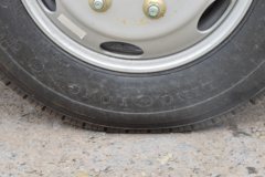 福田 奥铃捷运 82马力 2.7米双排栏板轻卡(BJ1049V9ADA-AA)