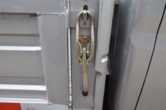 福田 奥铃捷运 82马力 2.7米双排栏板轻卡(BJ1049V9ADA-AA)