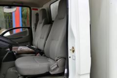 江铃 凯锐800 122马力 4.1米单排厢式轻卡(JX5047XXYXG2)