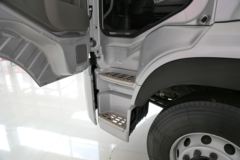 东风商用车 天龙重卡 420马力 6X4牵引车(DFL4251AX16)