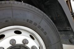 东风商用车 天龙重卡 420马力 6X4牵引车(DFL4251AX16)