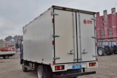 中国重汽HOWO 悍将 88马力 4.2米单排厢式轻卡(ZZ5047XXYC3414D143)