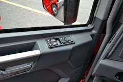 徐工 漢風(汉风) 430马力 6X4牵引车(速比:4.769)(NXG4251D4WC)