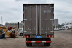 中国重汽HOWO 统帅 154马力 5.2米排半厢式载货车(ZZ5137XXYF421CD1)