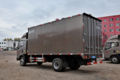 中国重汽HOWO 统帅 154马力 5.2米排半厢式载货车(ZZ5137XXYF421CD1)