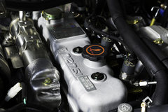 骐铃汽车 T7 舒适版 2.2L汽油 两驱 标厢双排皮卡