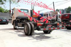 大运 奥普力 109马力 4.12米单排轻卡底盘(CGC5043XXYHGC33D)