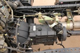 帅虎H&nbsp;载货车底盘                                                图片