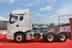 东风柳汽 乘龙H7重卡 450马力 6X4牵引车(LZ4251M7DA) 东风柳汽 乘龙H7重卡 450马力 6X4牵引车(LZ4251M7DA)