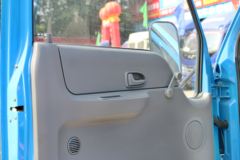 江铃 经典顺达 109马力 4X2 爆破器材运输车(JX5044XRQXG2)