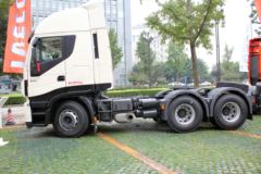 依维柯 Stralis Hi-Way重卡 500马力 6X2R牵引车