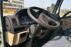 飞碟奥驰 A2系列 112马力 4X2 4.2米单排栏板轻卡(FD1047W17K4)