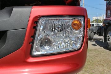 ���� ŷ����5ϵ�п� 170���� 4X2 7.75���ػ�������ͼƬ