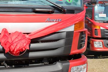 ���� ŷ����5ϵ�п� 170���� 4X2 7.75���ػ�������ͼƬ