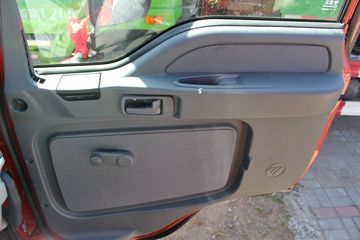 ���� ŷ����5ϵ�п� 170���� 4X2 7.75���ػ�������ͼƬ