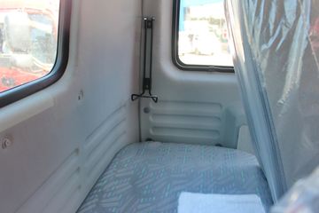 ���� ŷ����5ϵ�п� 170���� 4X2 7.75���ػ�������ͼƬ