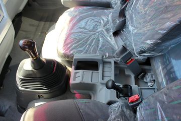 ���� ŷ����5ϵ�п� 170���� 4X2 7.75���ػ�������ͼƬ