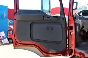 ���� ŷ����5ϵ�п� 170���� 4X2 7.75���ػ�������ͼƬ