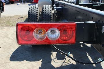 ���� ŷ����5ϵ�п� 170���� 4X2 7.75���ػ�������ͼƬ