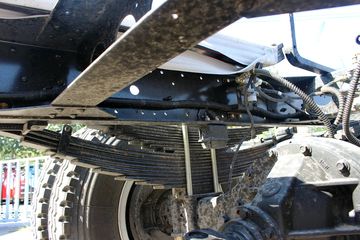 ���� ŷ����5ϵ�п� 170���� 4X2 7.75���ػ�������ͼƬ