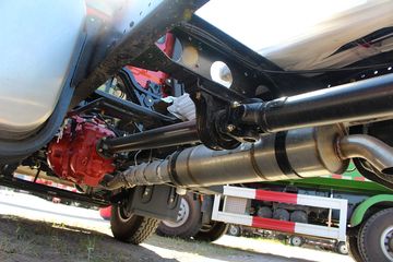 ���� ŷ����5ϵ�п� 170���� 4X2 7.75���ػ�������ͼƬ