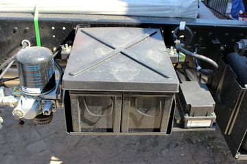 ���� ŷ����5ϵ�п� 170���� 4X2 7.75���ػ�������ͼƬ