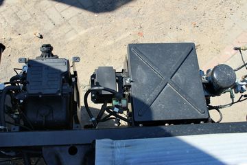 ���� ŷ����5ϵ�п� 170���� 4X2 7.75���ػ�������ͼƬ