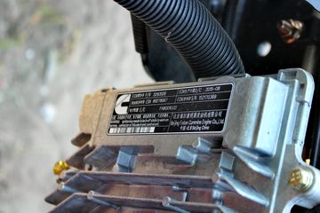 ���� ŷ����5ϵ�п� 170���� 4X2 7.75���ػ�������ͼƬ