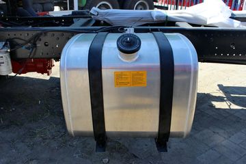 ���� ŷ����5ϵ�п� 170���� 4X2 7.75���ػ�������ͼƬ