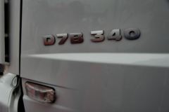 中国重汽 斯太尔D7B重卡 340马力 6X2 LNG牵引车(ZZ4253N27C1E1LN)