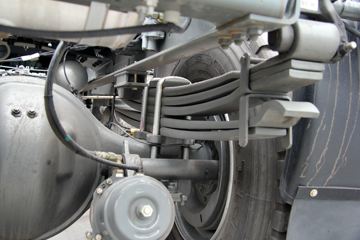 �й����� ˹̫��D7B�ؿ� 340���� 6X2 LNGǣ����ͼƬ