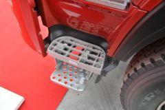 中国重汽 斯太尔D7B重卡 310马力 4X2牵引车(ZZ4183N3611D1N)