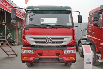 中国重汽 斯太尔M5G重卡 340马力 4X2牵引车(ZZ4181N361GD1)