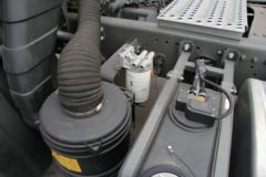 中国重汽 斯太尔M5G重卡 280马力 4X2牵引车(ZZ4181N361GD1)