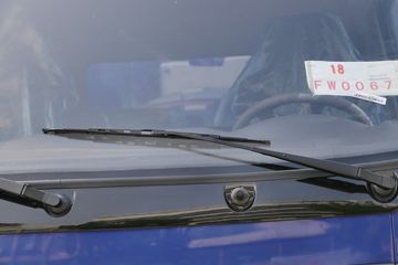 �������� ���Q3 ������ 130���� 4X2 5.2����ж��(BJ3165DJPFG-1)ͼƬ