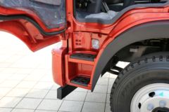 福田 瑞沃Q5中卡 168马力 4X2 6.7米栏板载货车(BJ1165VKPEG-1)