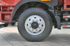 福田 瑞沃Q5中卡 168马力 4X2 6.7米栏板载货车(BJ1165VKPEG-1)