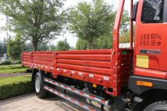 福田 瑞沃Q5中卡 168马力 4X2 6.7米栏板载货车(BJ1165VKPEG-1)