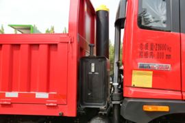 瑞沃中型&nbsp;自卸车底盘                                                图片