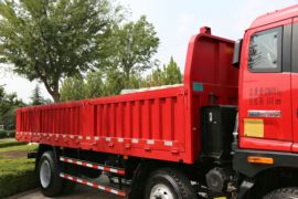 瑞沃中型&nbsp;自卸车底盘                                                图片