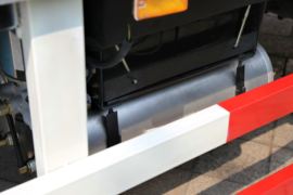 瑞沃Q5&nbsp;冷藏车底盘图片